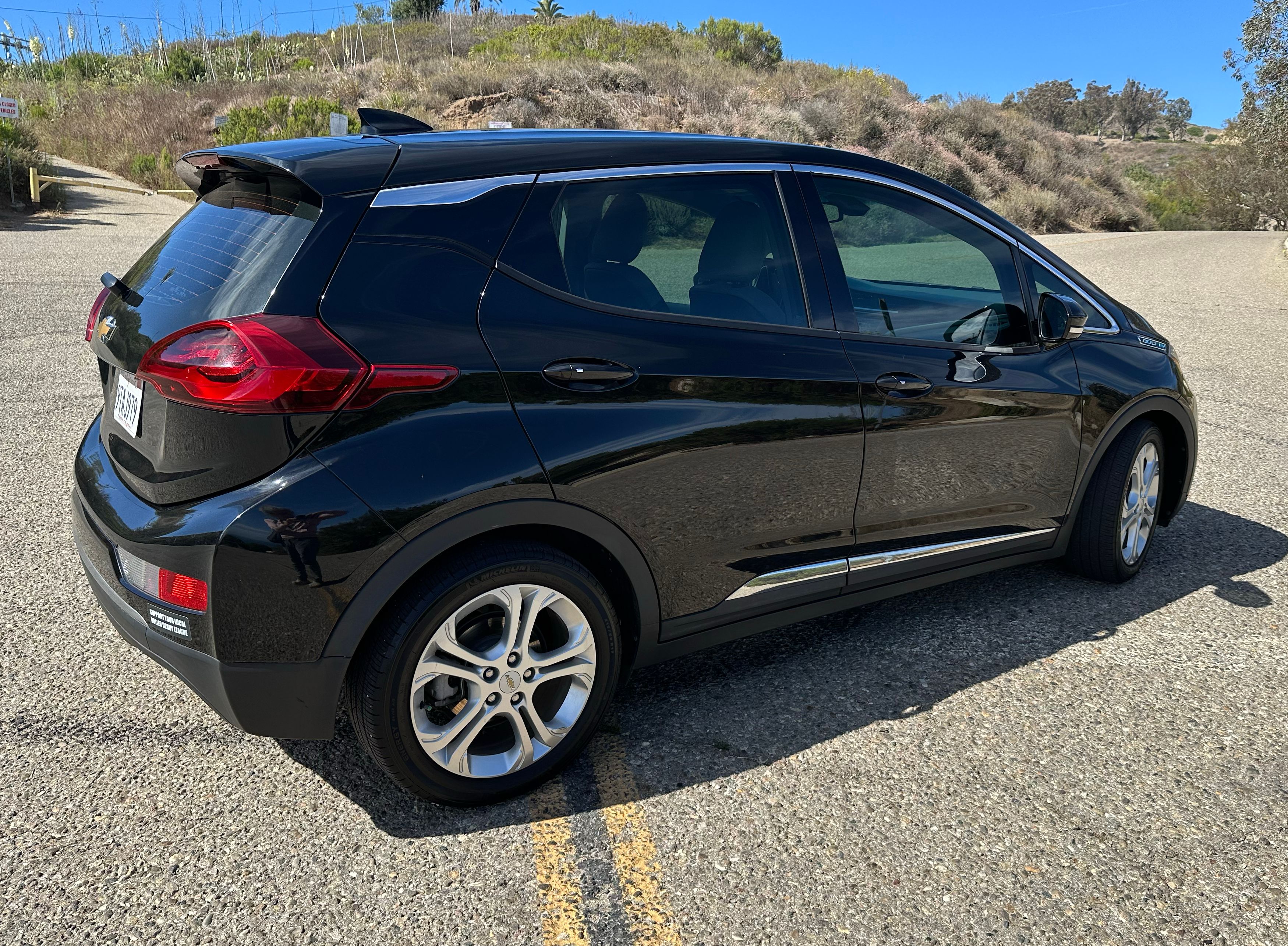 Used 2019 Chevrolet Bolt LT FWD image 14