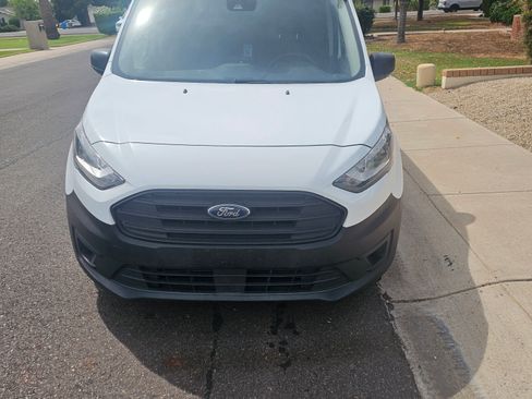 Used 2020 Ford Transit Connect XL image 4