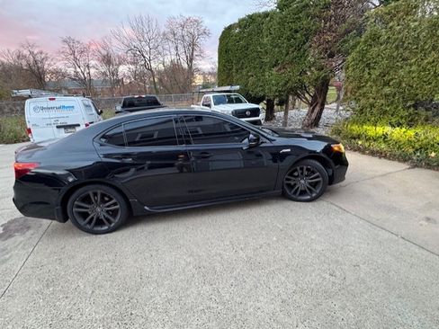 Used 2018 Acura TLX V6 w/ Technology & A-SPEC Pkg image 4