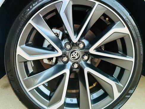 Used 2021 Toyota Corolla SE image 14