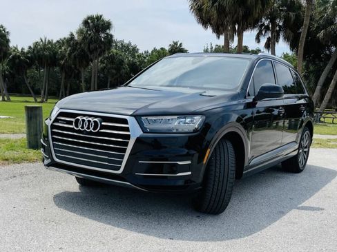 Used 2018 Audi Q7 3.0T Prestige image 5