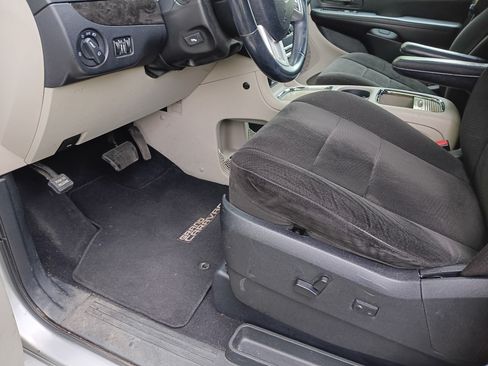 Used 2012 Dodge Grand Caravan Crew w/ Crew Value Pkg FWD image 12