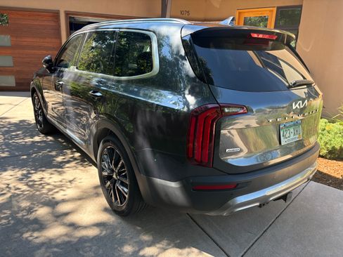 Used 2022 Kia Telluride SX w/ SX Prestige Package AWD/4WD image 5