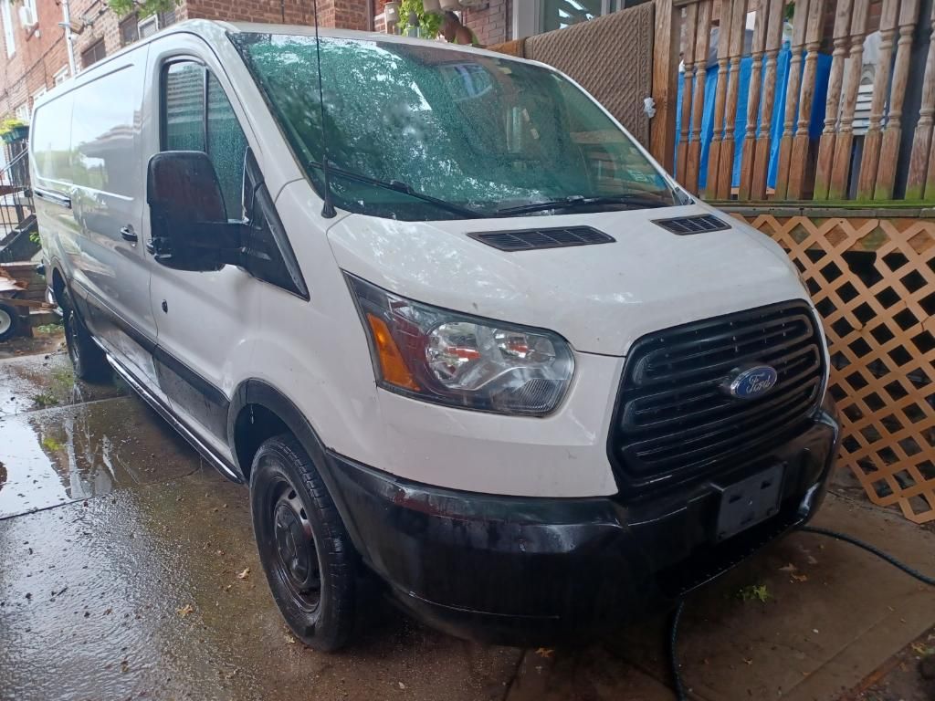 Used 2015 Ford Transit 150 148 Low Roof RWD image 1