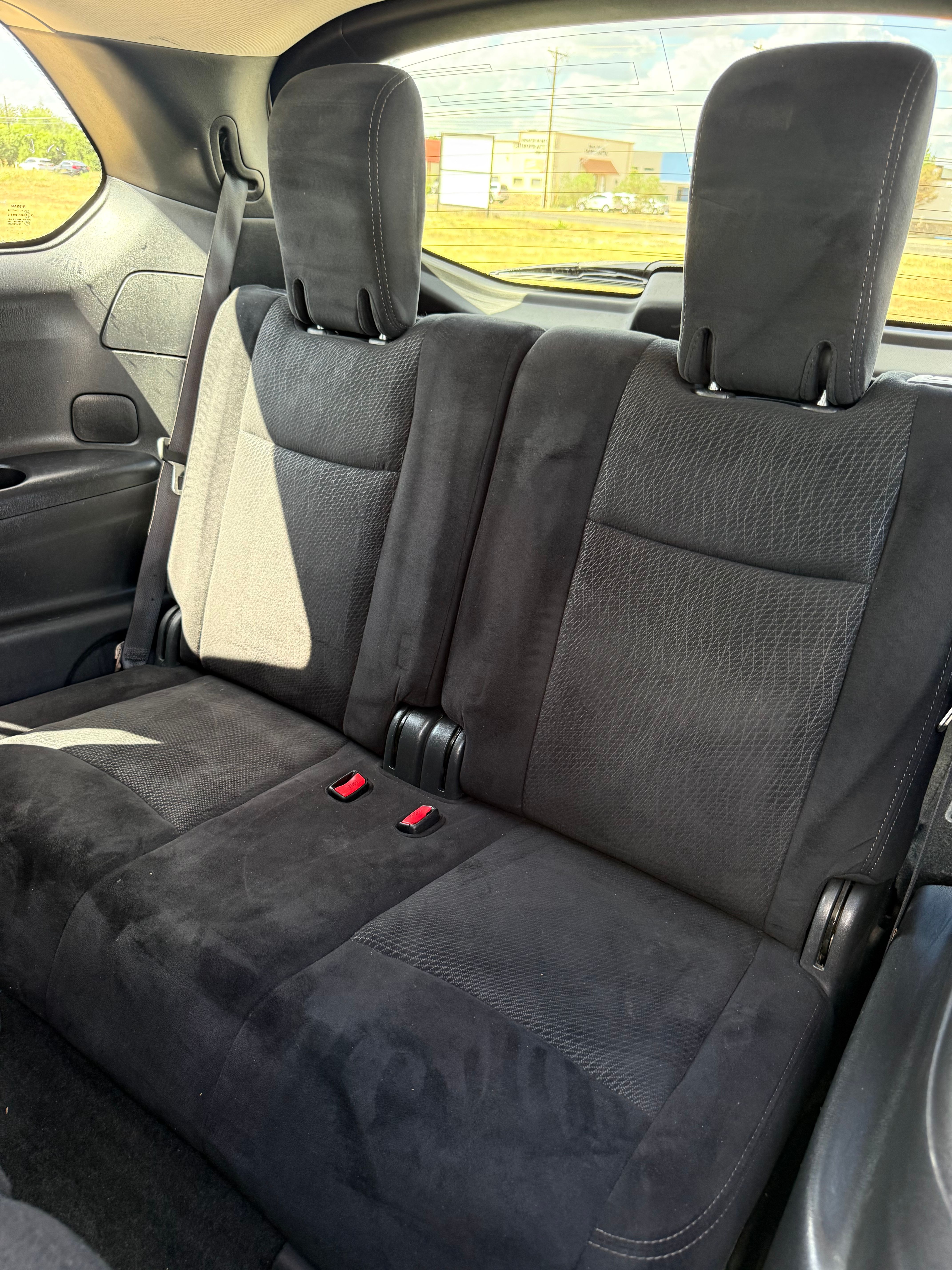 Used 2016 Nissan Pathfinder S FWD image 12