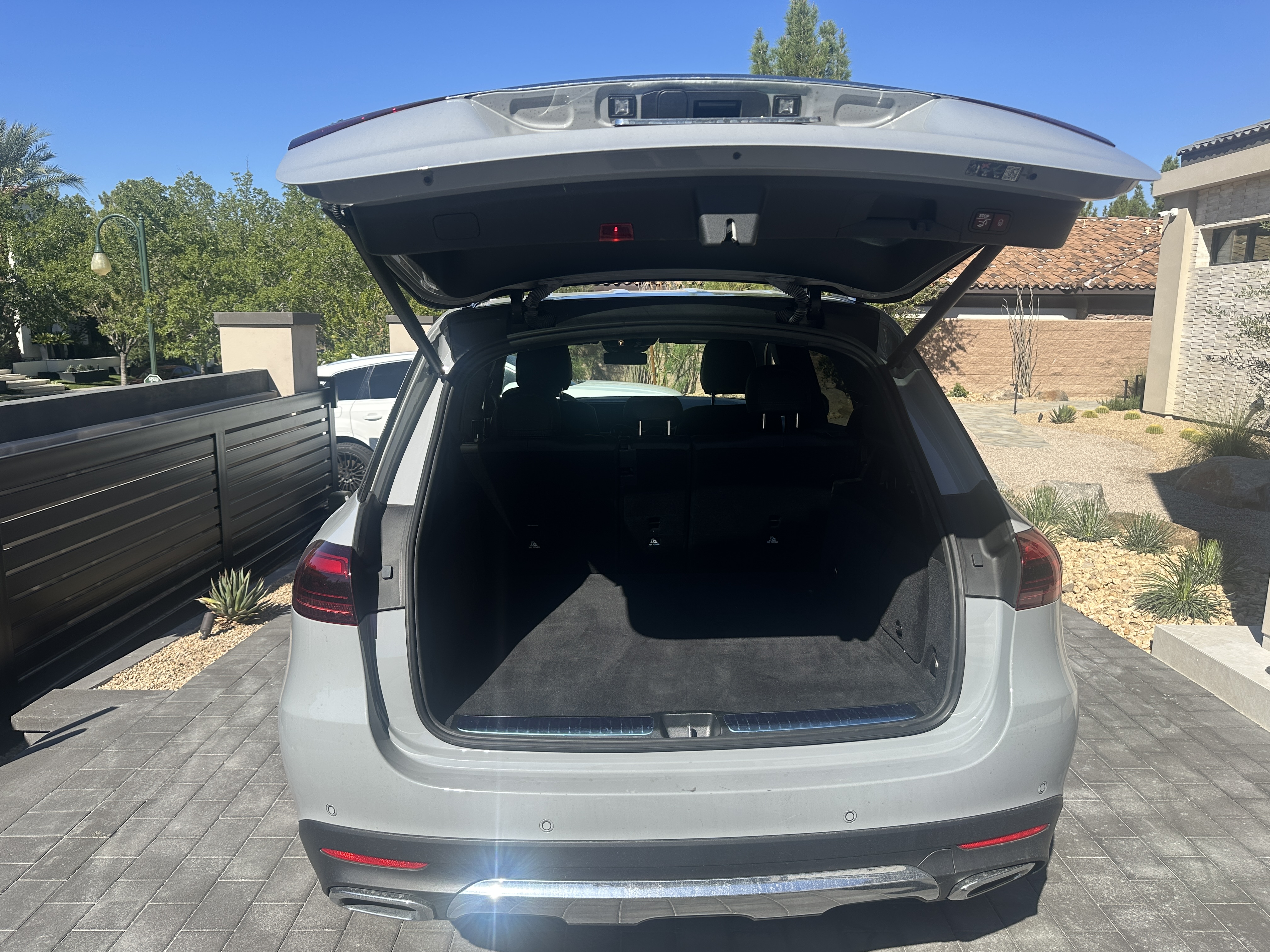 Used 2024 Mercedes-Benz GLE 450e 4MATIC image 10