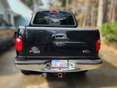 Used 2001 Ford F150 4x4 SuperCrew image 4