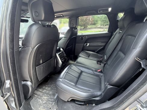 Used 2018 Land Rover Range Rover Sport Supercharged AWD/4WD image 19