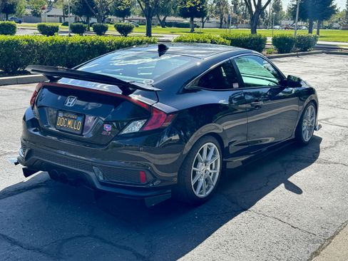 Used 2019 Honda Civic Si image 12