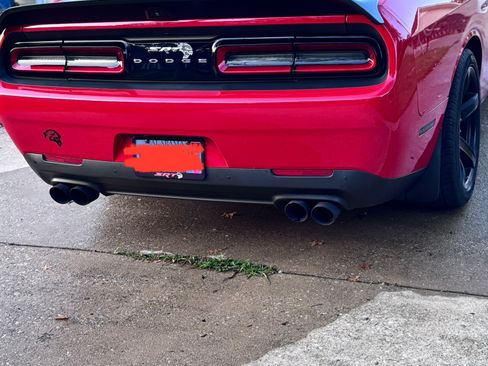 Used 2020 Dodge Challenger SRT Hellcat image 4