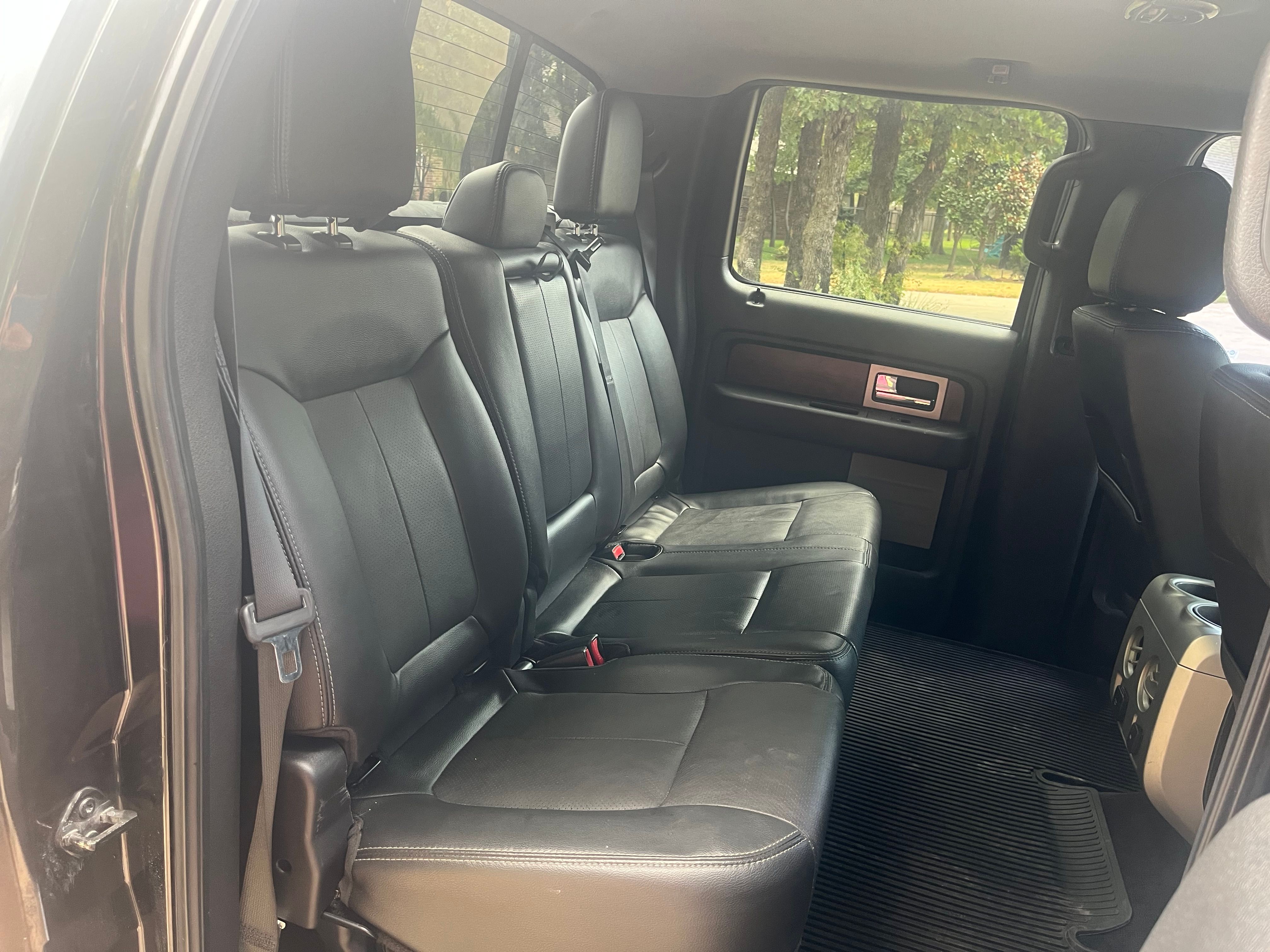 Used 2014 Ford F150 Lariat w/ Equipment Group 502A Luxury AWD/4WD image 13