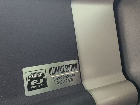 Used 2014 Toyota FJ Cruiser 4WD image 8