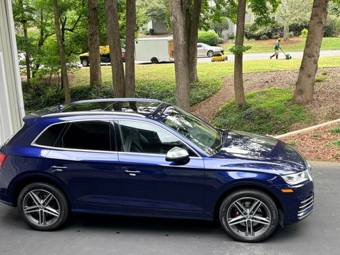 Used 2019 Audi SQ5 Premium Plus AWD/4WD image 4