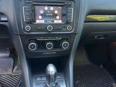 Used 2011 Volkswagen Jetta TDI FWD image 14