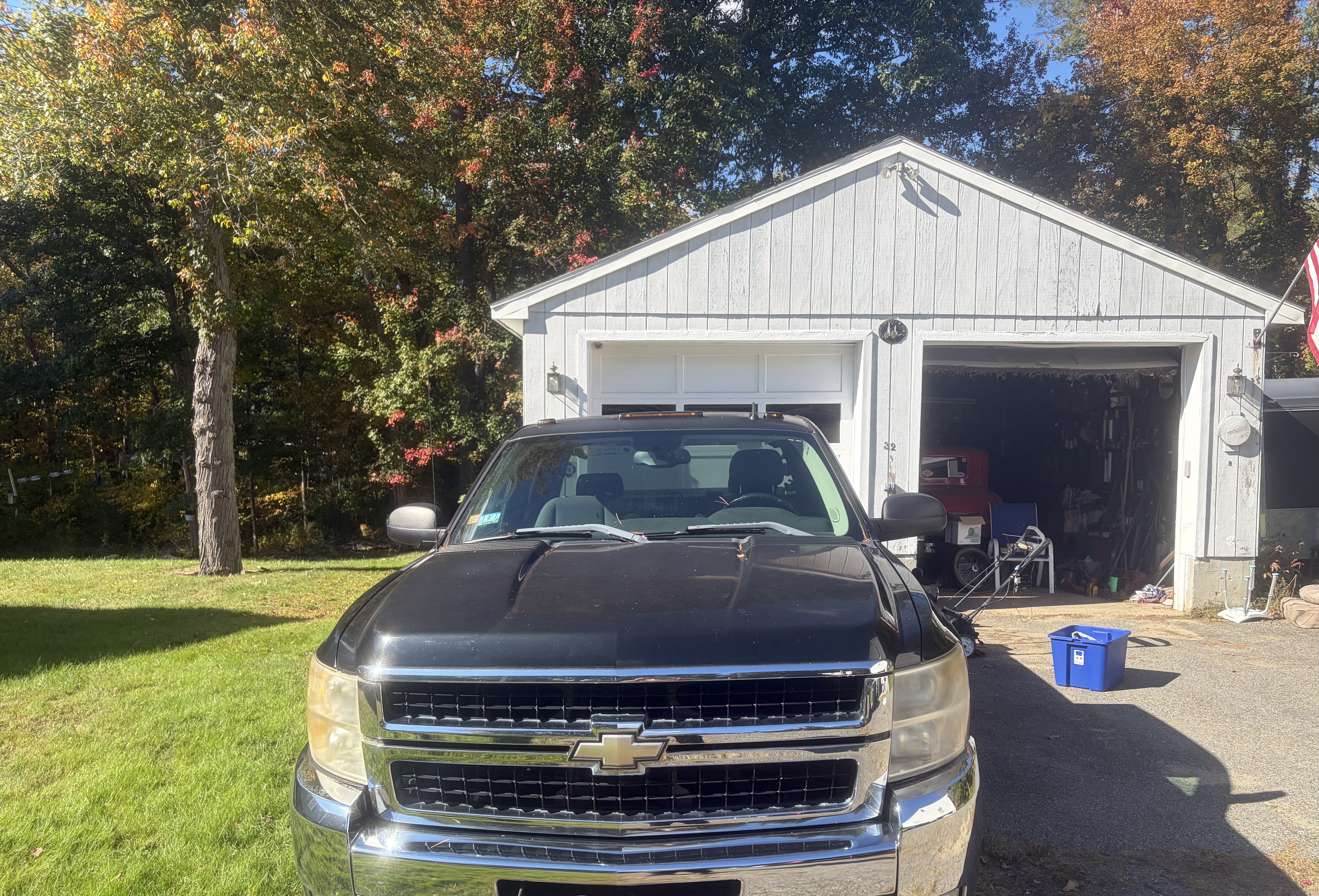 Used 2009 Chevrolet Silverado 2500 LT w/ Exterior Plus Package AWD/4WD image 8