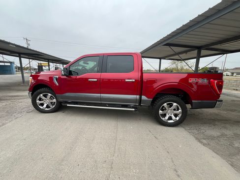 Used 2022 Ford F150 XLT w/ Equipment Group 302A High image 5