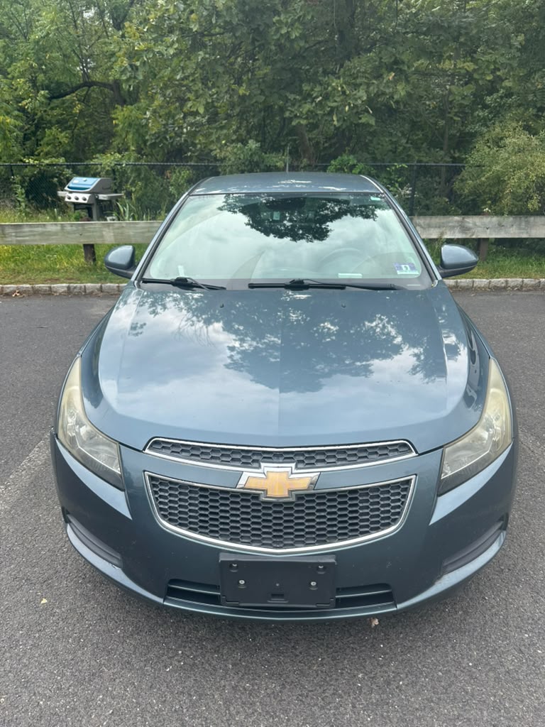 Used 2012 Chevrolet Cruze LT FWD image 12
