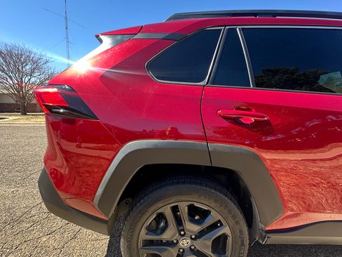 Used 2023 Toyota RAV4 Adventure image 12