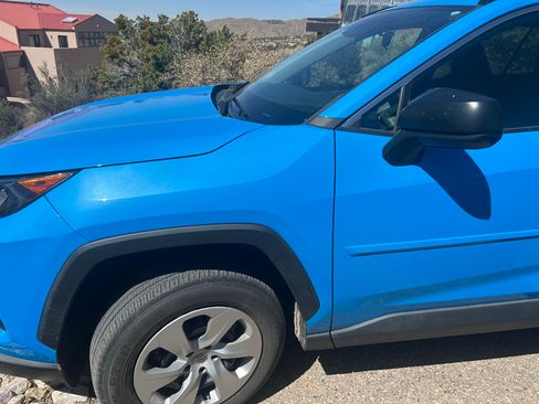 Used 2021 Toyota RAV4 LE w/ Carpet Mat Package (TMS) image 1