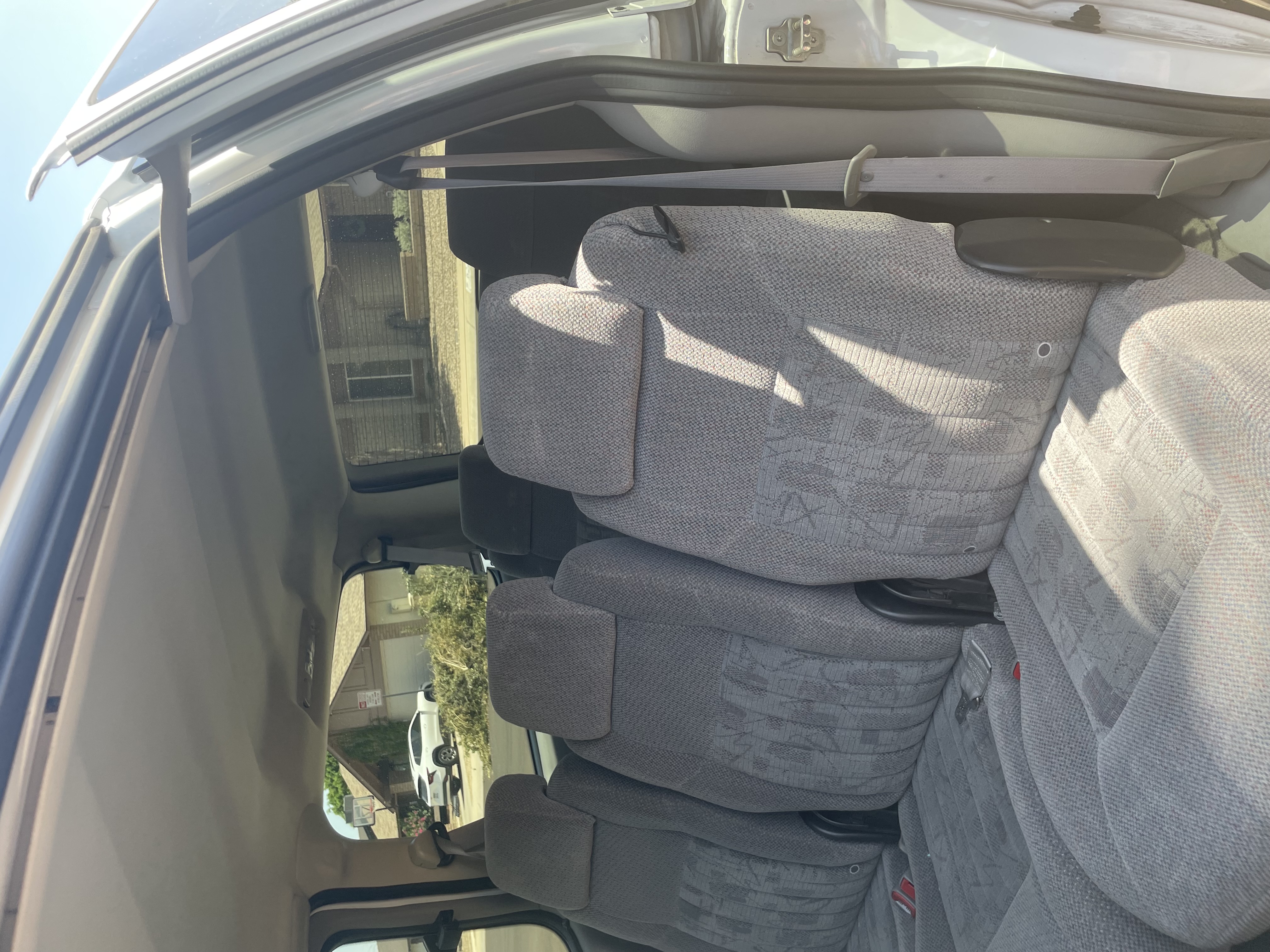 Used 2005 Pontiac Montana Extended FWD image 5