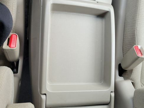 Used 2012 Honda Odyssey EX image 22