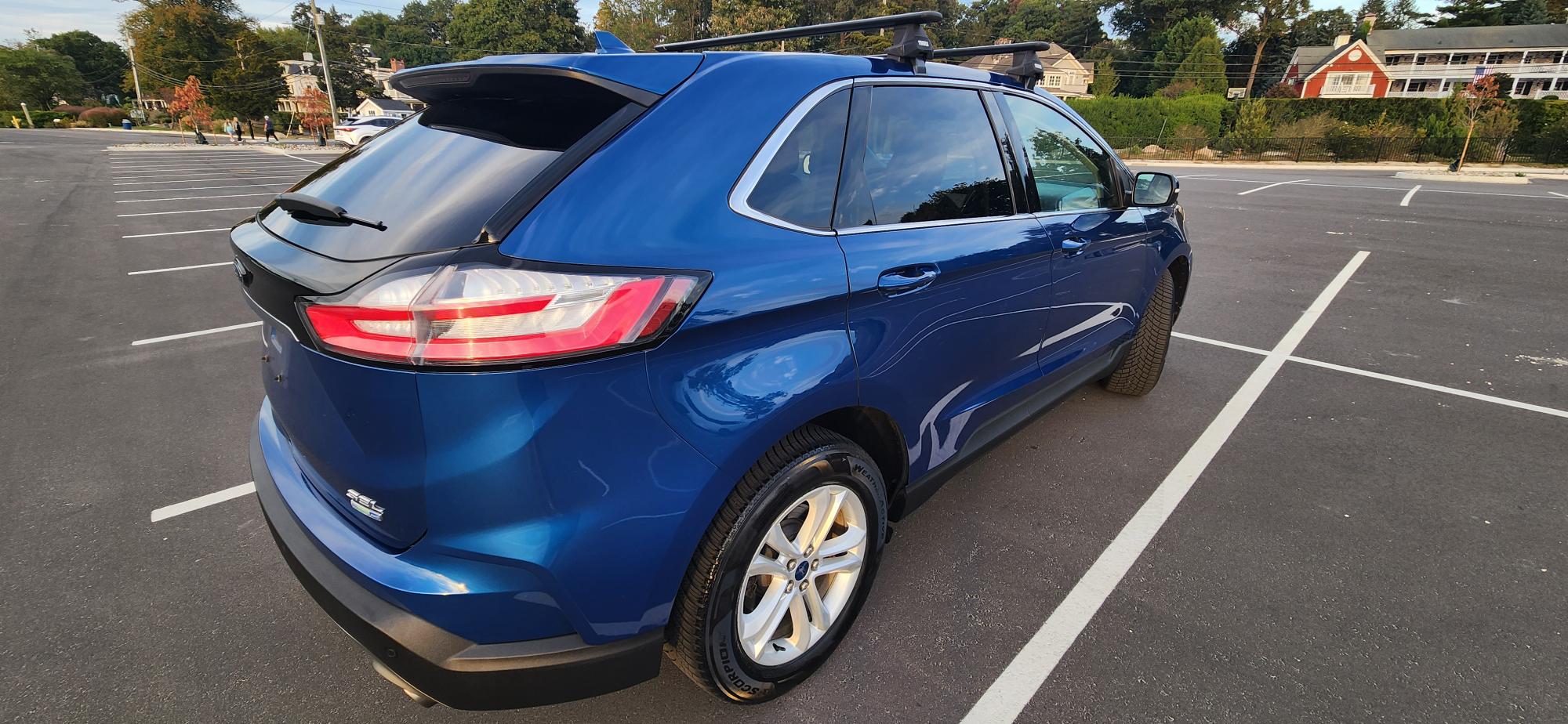 Used 2020 Ford Edge SEL w/ Convenience Package AWD/4WD image 6