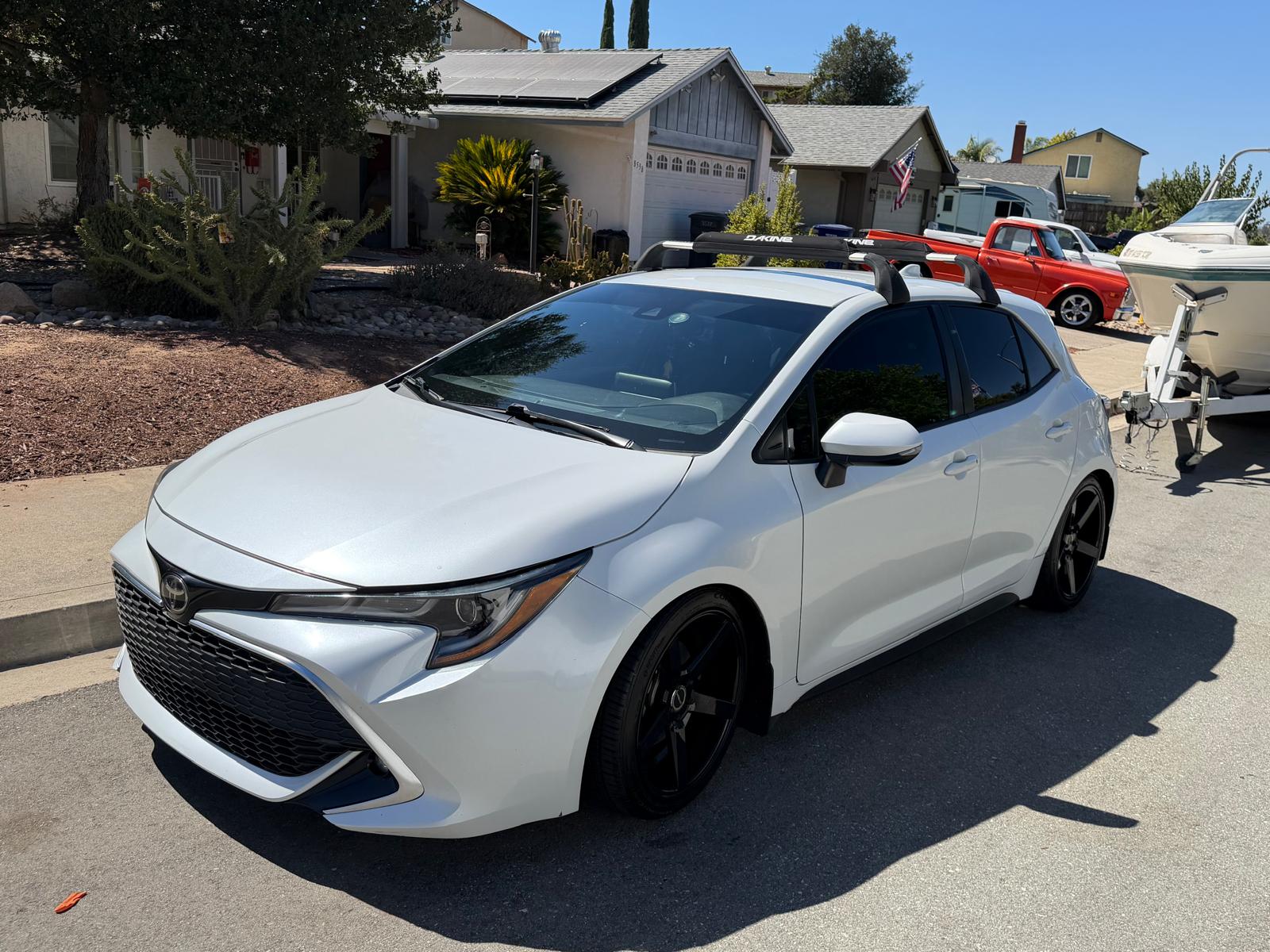 Used 2022 Toyota Corolla XSE FWD image 2