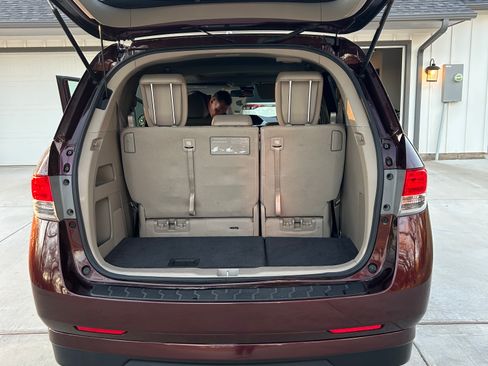 Used 2014 Honda Odyssey EX-L image 9