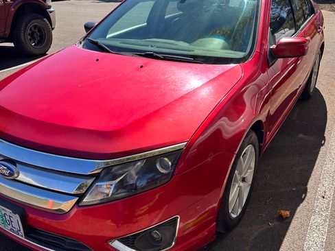 Used 2012 Ford Fusion SEL image 1