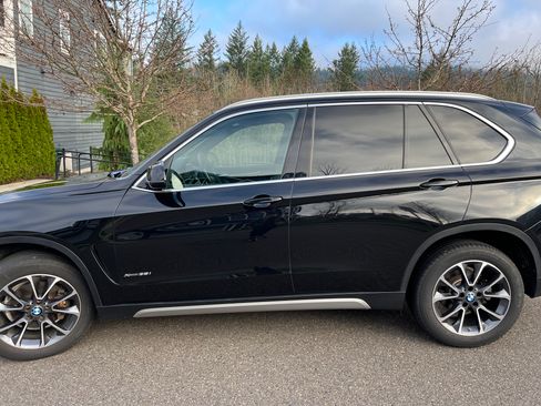 Used 2018 BMW X5 xDrive35i w/ Premium Package image 12