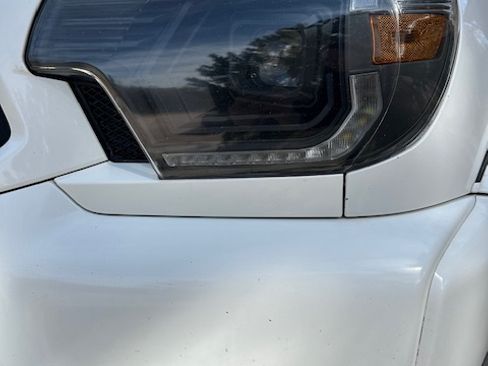 Used 2013 Toyota Tacoma PreRunner w/ TRD Sport Pkg image 5