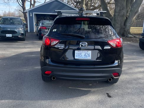 Used 2016 MAZDA CX-5 Touring image 2