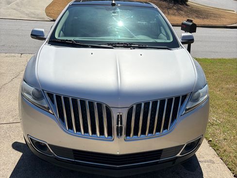 Used 2014 Lincoln MKX Sport Utility 4D w/ Equipment Group 102A image 4