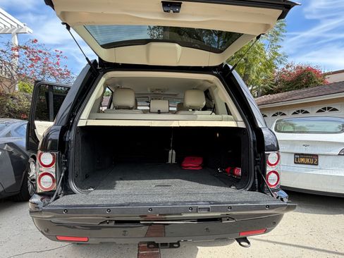 Used 2012 Land Rover Range Rover HSE LUX image 5