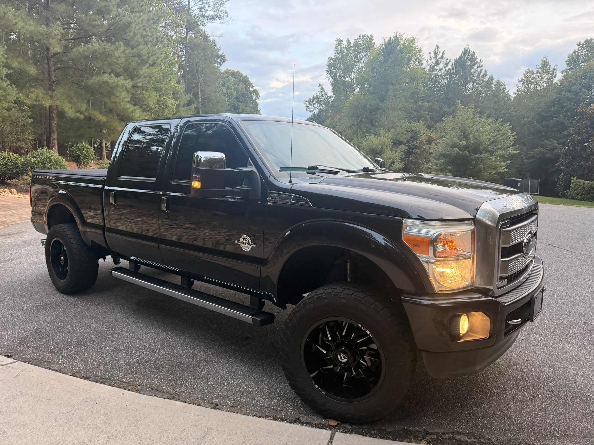Used 2015 Ford F350 Platinum AWD/4WD image 6