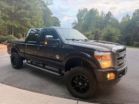 Used 2015 Ford F350 Platinum AWD/4WD image 6