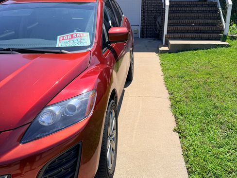 Used 2011 MAZDA CX-7 i SV FWD image 2