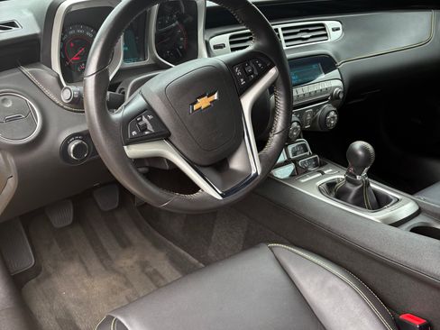 Used 2012 Chevrolet Camaro SS w/ Transformers 3 Edition RWD image 11