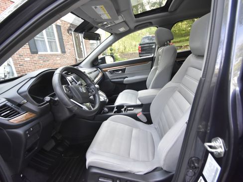 Used 2019 Honda CR-V EX image 15