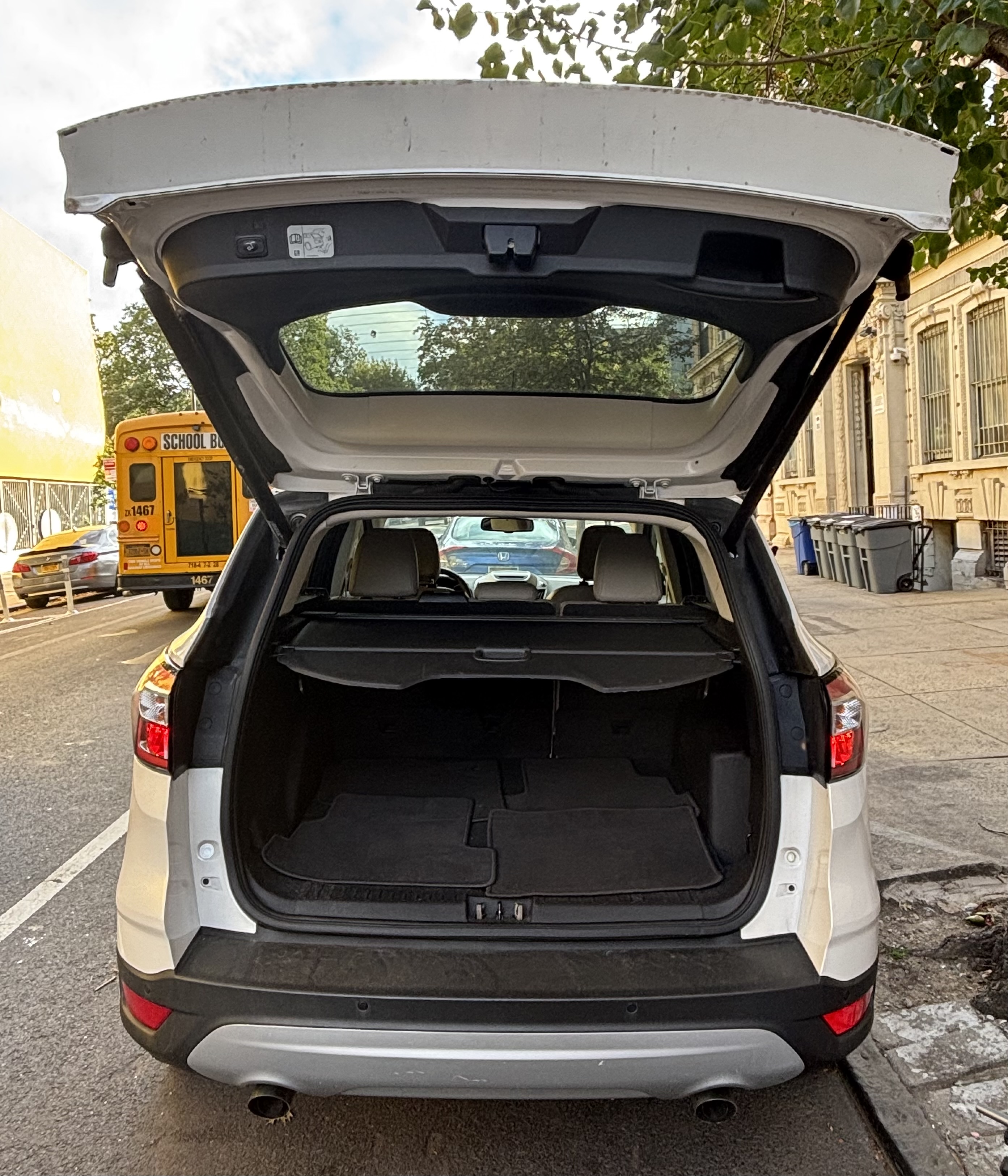 Used 2018 Ford Escape Titanium AWD/4WD image 12