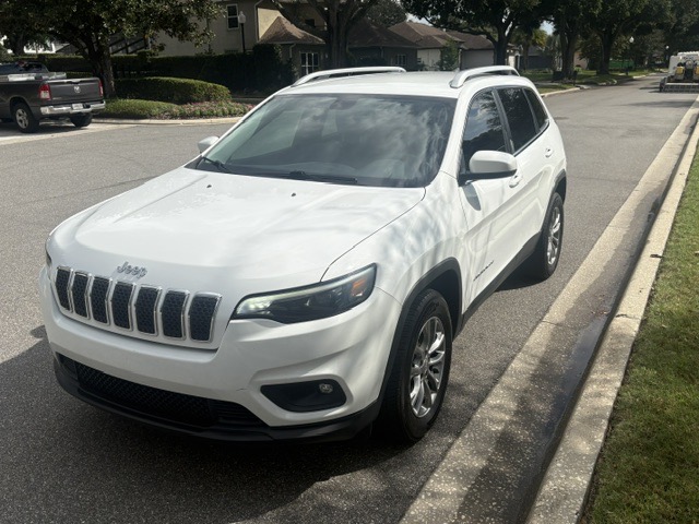 Used 2019 Jeep Cherokee Latitude Plus w/ Trailer Tow Group AWD/4WD image 14