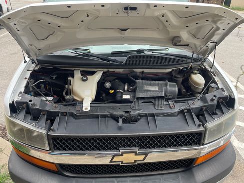 Used 2014 Chevrolet Express 1500 LT w/ LT Preferred Equipment Group RWD image 20