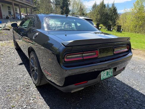 Used 2022 Dodge Challenger GT w/ Plus Package AWD/4WD image 12