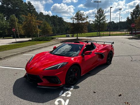 Used 2021 Chevrolet Corvette Stingray Premium Conv w/ Z51 Performance Package image 4