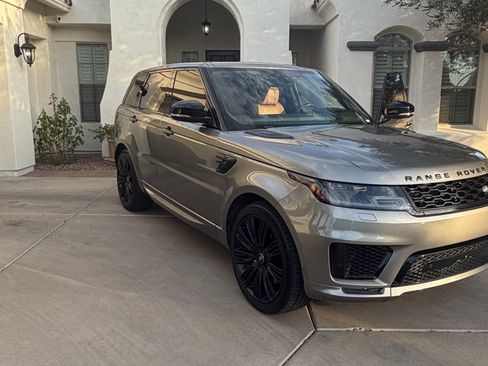 Used 2019 Land Rover Range Rover Sport HSE Dynamic AWD/4WD image 2