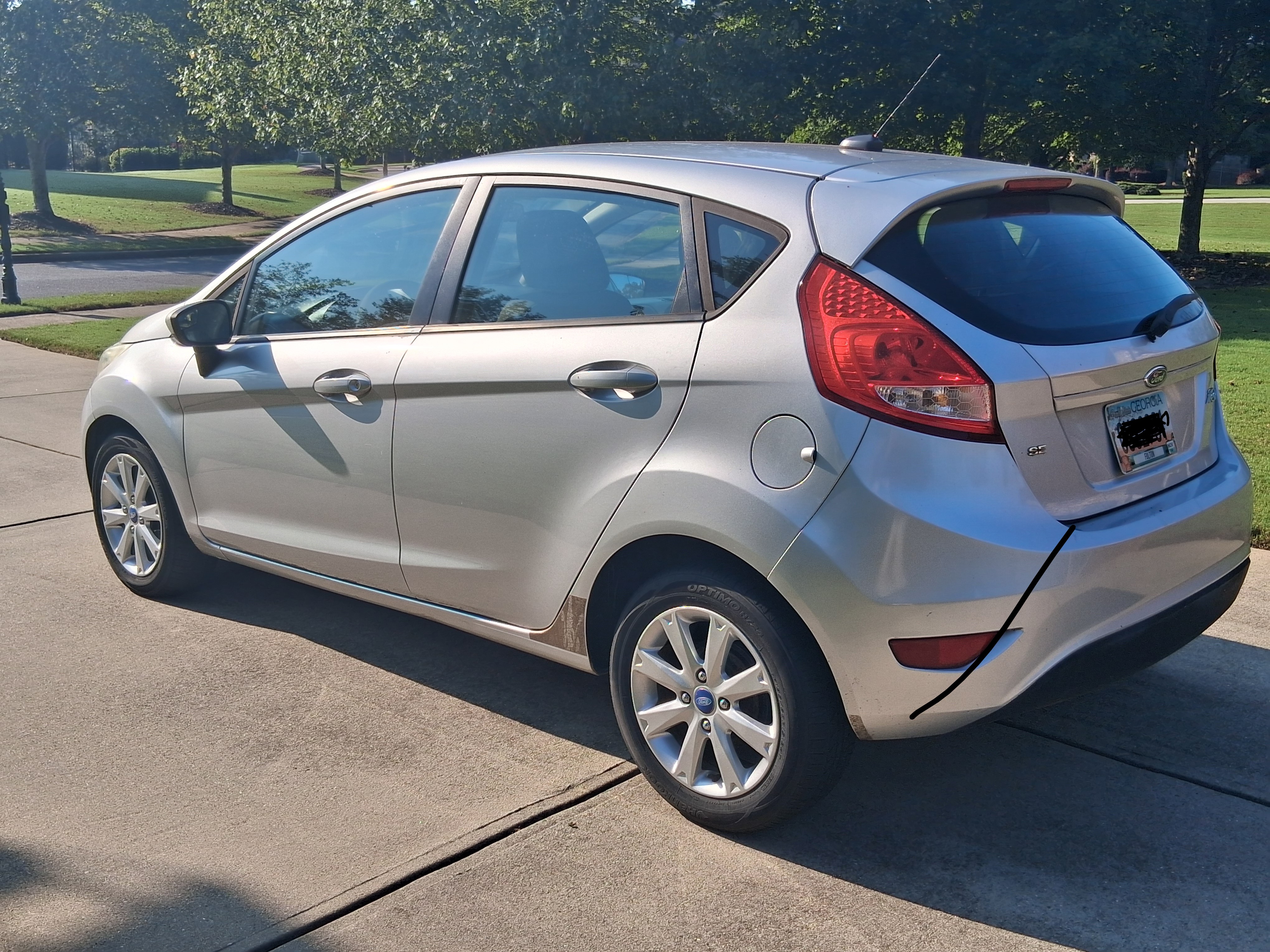 Used 2012 Ford Fiesta SE FWD image 8