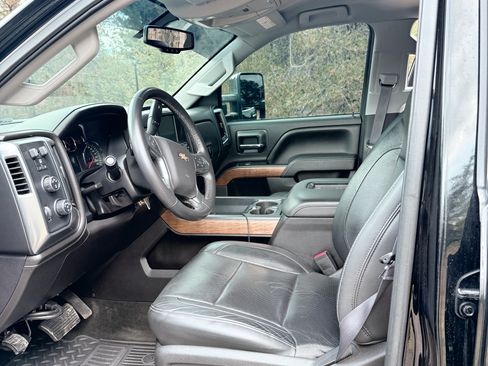 Used 2016 Chevrolet Silverado 2500 LTZ w/ Duramax Plus Package AWD/4WD image 11