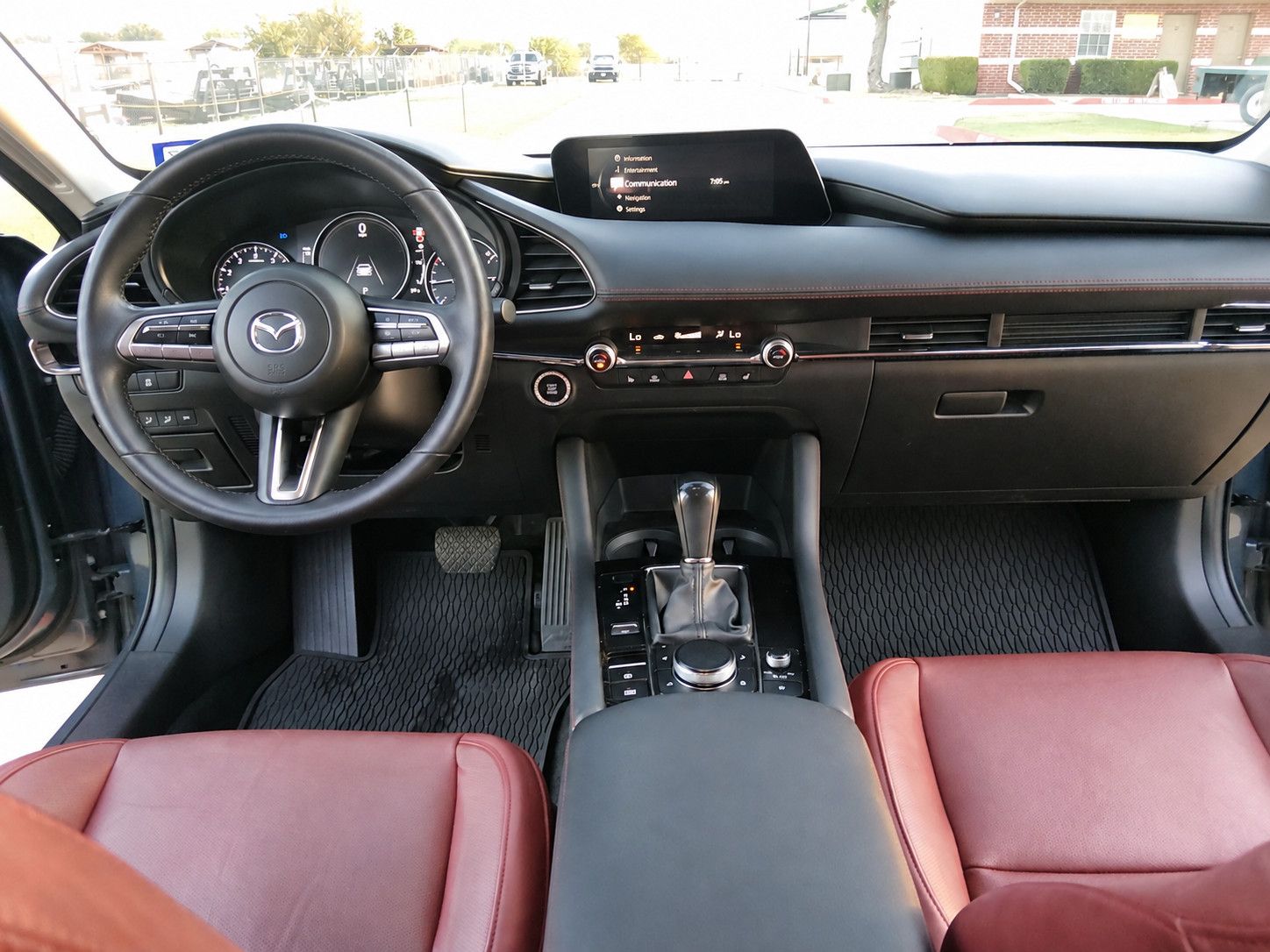 Used 2022 MAZDA MAZDA3 s FWD image 13