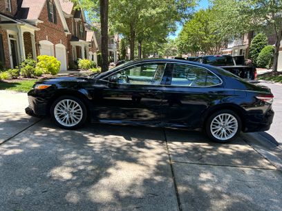 Used 2019 Toyota Camry XLE w/ Navigation Package