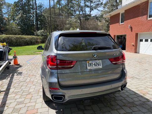 Used 2015 BMW X5 xDrive35d image 5